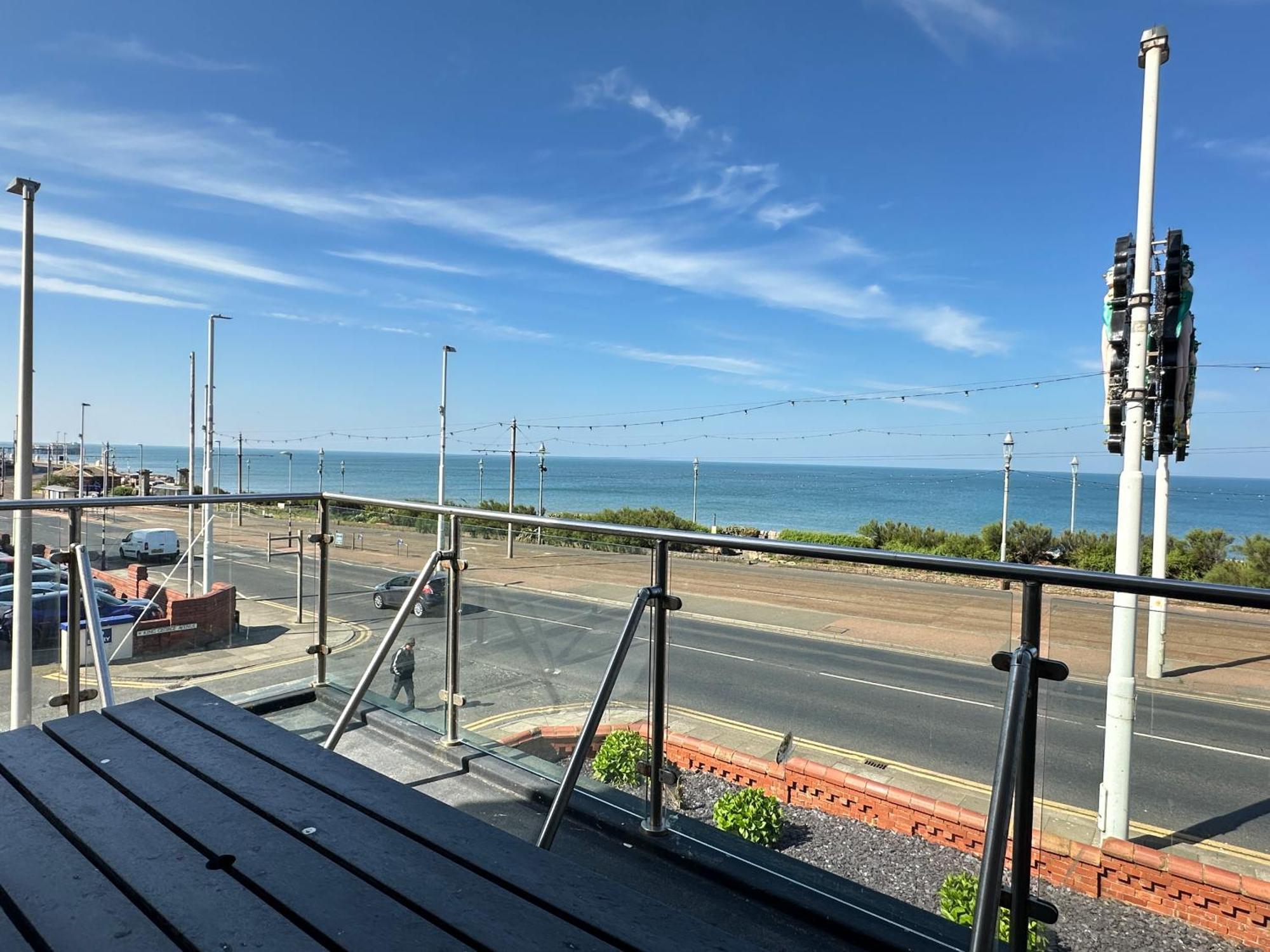 Granada Apartments Berkeley Blackpool Exterior foto